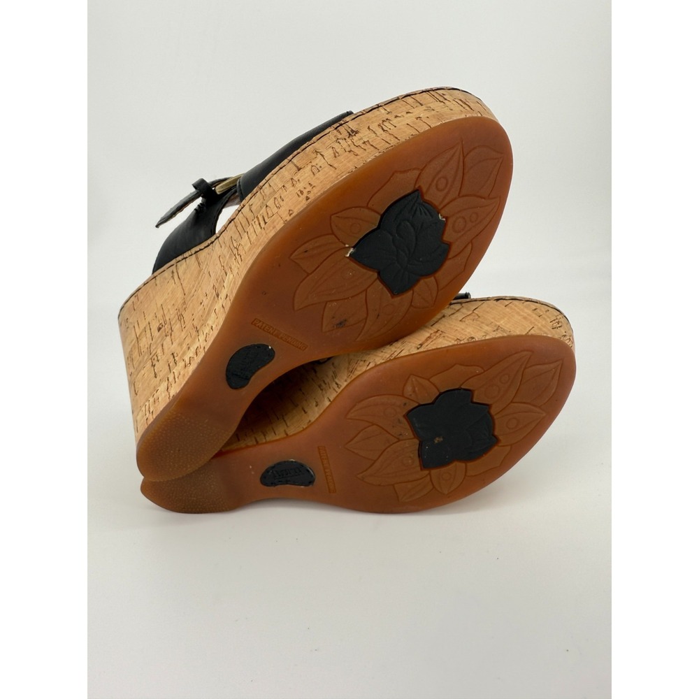 Børn Cork Wedge Leather Slip On Sandals Womens Size 7M Black Gold Buckle Accent - Picture 11 of 14